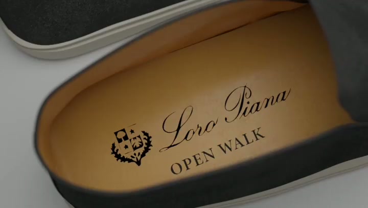 Macro on the tan footbed with the Loro Piana crest